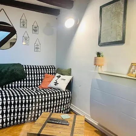 3 Personnes Hyper Centre - Wifi - Parking Prive 아파트